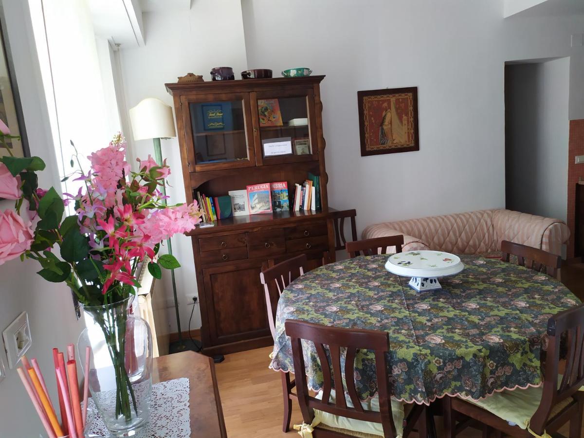 Casa Di Debora Otel Perugia Dış mekan fotoğraf